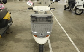 SUZUKI LET's 4 Basket CA43A