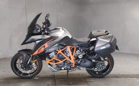 KTM 1290 SUPER  DUKE GT V6940