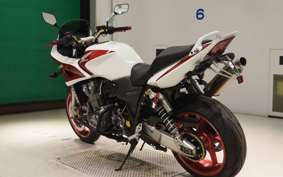 HONDA CB1300SB SUPER BOLDOR A 2005 SC54