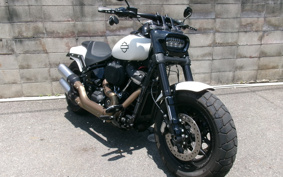 HARLEY  HARLEY FXFBS 2018 YLK