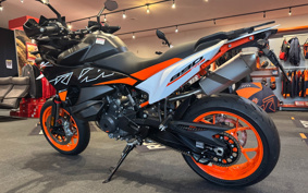 KTM 890 SMT TS640