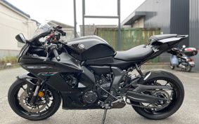 YAMAHA YZF-R7 2024 RM39J