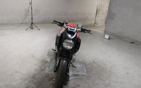 DUCATI DIAVEL CARBON 2011 G100AB