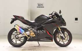 HONDA CBR250RR A MC51