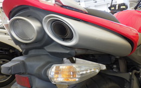 SUZUKI GSR600 2008