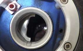 SUZUKI GSR250