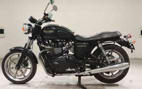 TRIUMPH BONNEVILLE 2012
