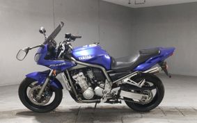 YAMAHA FZS1000 FAZER RN06
