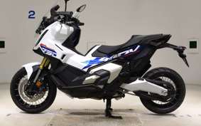 HONDA X-ADV 750 2026 RH21