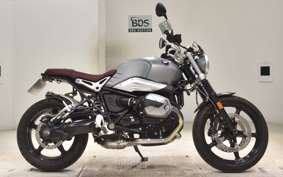 BMW R NINE T SCRAMBLER 2021