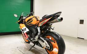 HONDA CBR1000RR 2004 SC57
