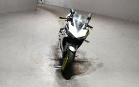 YAMAHA YZF-R25 RG43J