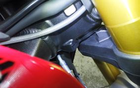 TRIUMPH STREET TRIPLE RX 2026