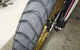 HONDA CRF1100L AFRICA TWIN DCT 2019 SD10