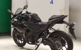 YAMAHA YZF-R25 A 2025 RG43J
