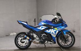 SUZUKI GSX250 R DN11A