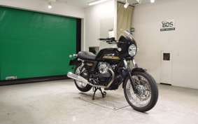 MOTO GUZZI V7 CLASSIC 2012