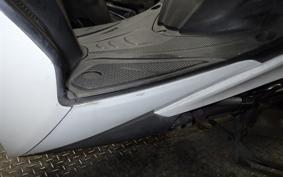 YAMAHA CYGNUS 125 XSR 3 SED8J