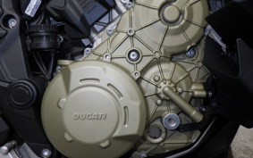 DUCATI MULTISTRADA V4パイ 2023