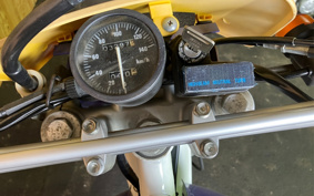 SUZUKI DR250 S SJ45A