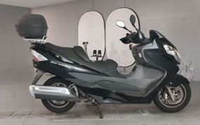 SUZUKI SKYWAVE 250 CJ46A
