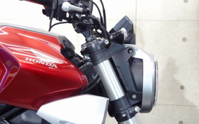 HONDA CB250R MC52