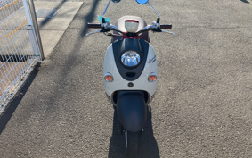 YAMAHA  VINO  DELUXE  SA37J