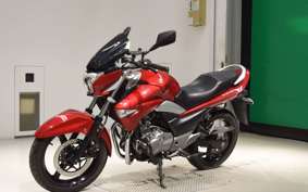 SUZUKI GSR250