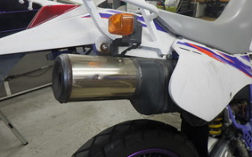 YAMAHA TT250R 4GY
