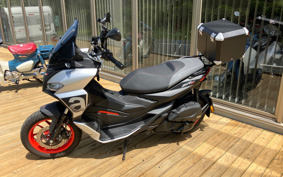 APRILIA SR125
