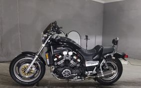 YAMAHA VMAX 2WEE
