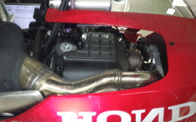 HONDA CBR650R E-Clutch 2026 RH17