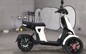 OTHER  ELECTRIC SCOOTER DU- HANDLE I TANGO  ..