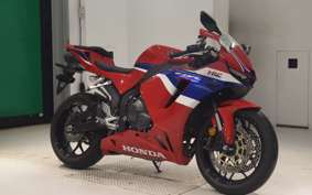 HONDA CBR600RR 2024 PC40