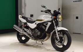 KAWASAKI BALIUS 250 Gen.2 2001 ZR250B