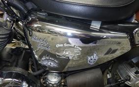 HARLEY XL1200C 2005