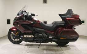 HONDA GL 1800 GOLD WING TOUR DCT 2025 SC79