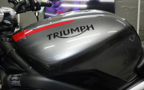 TRIUMPH STREET TRIPLE RS 2021