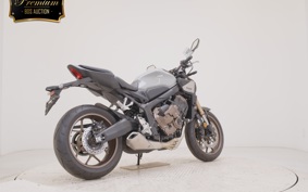 HONDA CB650R E-Clutch 2026 RH17