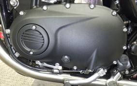 TRIUMPH BONNEVILLE T100 2026