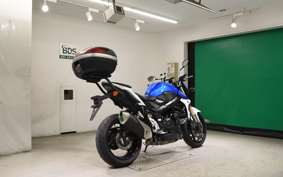 SUZUKI GSR750 A 2013 GR7NA