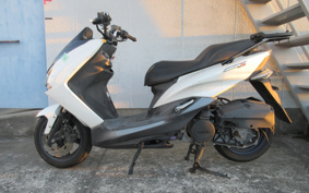 YAMAHA MAJESTYS SG52J