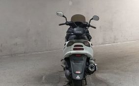 YAMAHA MAJESTY 125 SE27