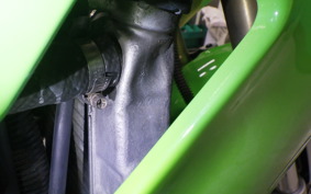 KAWASAKI ZXR400 Gen.2 1993 ZX400L