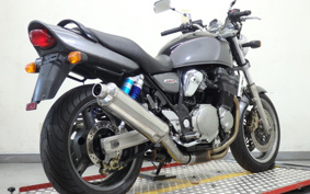 SUZUKI INAZUMA 1200 (GSX1200) 1999 GV76A