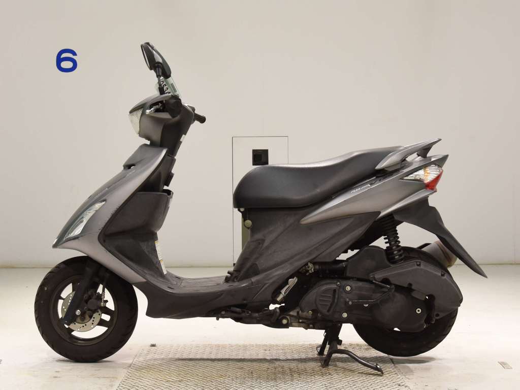 Фото Suzuki ADDRESS V125 SS с японского аукциона