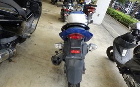 SUZUKI GSR250