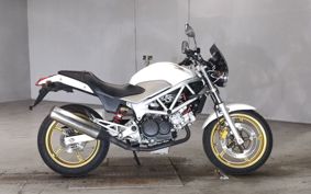 HONDA VTR 250 MC33