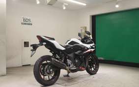 SUZUKI GSX250 R