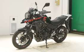 SUZUKI Vｽﾄﾛｰﾑ250